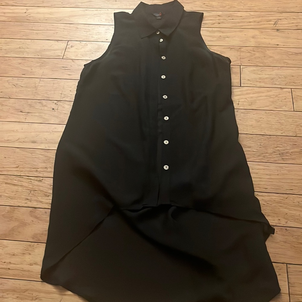 Black Guess Chiffon Short sleeve high low shirt
